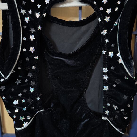 💫 Alpha Factor Black Velvet Star Leotard Girls CL - Picture 8 of 10